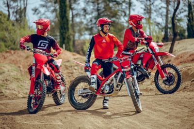 GASGAS UNVEILS FRESH 2024 CASUAL AND FUNCTIONAL APPAREL